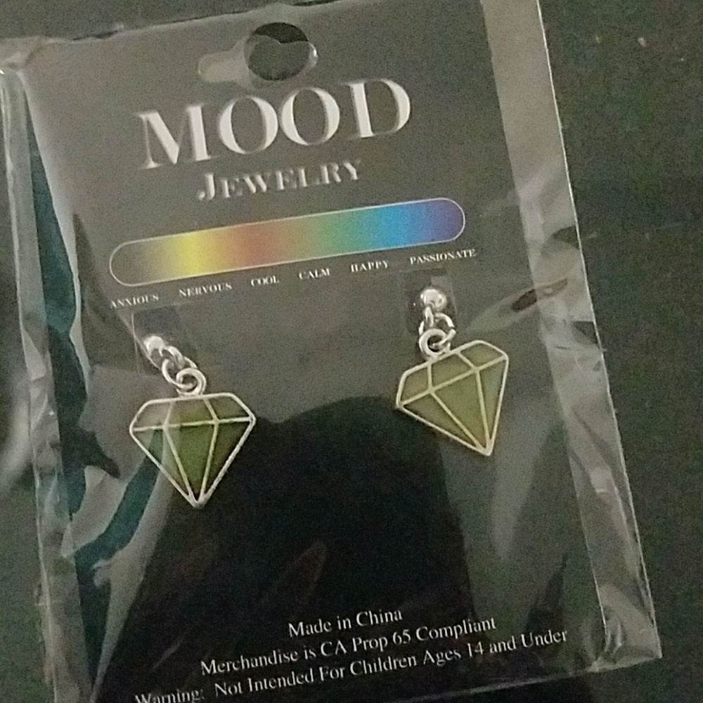 Mood earrings